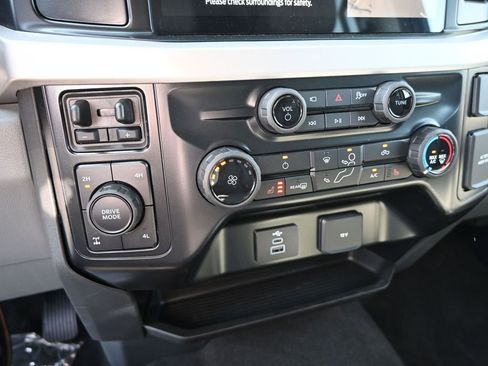 New 2026 Ford F350 XLT w/ XLT Premium Package image 23