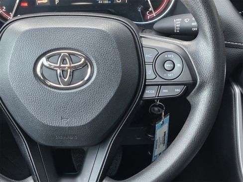Used 2024 Toyota RAV4 LE image 16