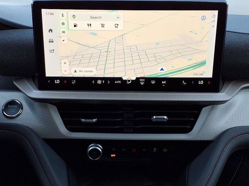 New 2025 Ford Explorer Active w/ Active Comfort Package image 10