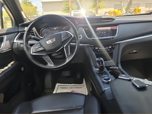 Used 2023 Cadillac XT5 Premium Luxury AWD/4WD image 10