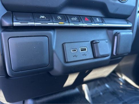 Used 2022 Chevrolet Silverado 1500 W/T w/ WT Value Package image 25