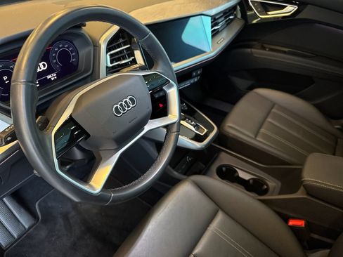 Used 2023 Audi Q4 e-tron Premium Plus w/ Premium Plus RWD image 11