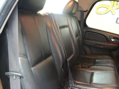Used 2012 Chevrolet Tahoe LT AWD/4WD image 9