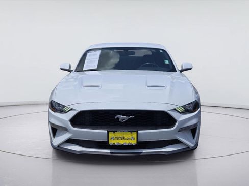Used 2019 Ford Mustang Coupe RWD image 2