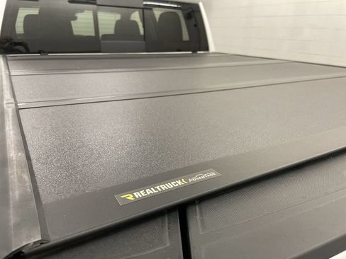 Used 2025 GMC Sierra 1500 Denali AWD/4WD image 35
