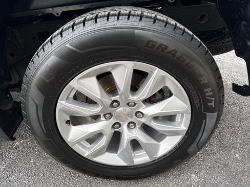 Used 2021 Chevrolet Silverado 1500 Custom image 11