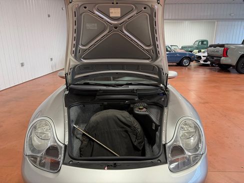 Used 1999 Porsche 911 Carrera RWD image 33