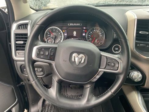 Used 2022 RAM 1500 Laramie AWD/4WD image 13