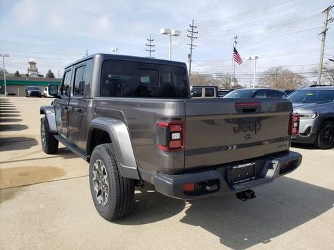 New 2026 Jeep Gladiator Sport image 4