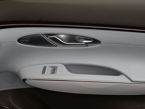 New 2026 Genesis GV70 2.5T Advanced image 11