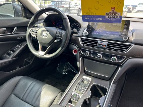 Used 2022 Honda Accord Touring image 53