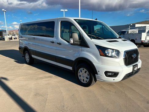 Used 2024 Ford Transit 350 XLT image 8