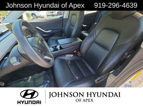 Used 2020 Tesla Model 3 Long Range image 25