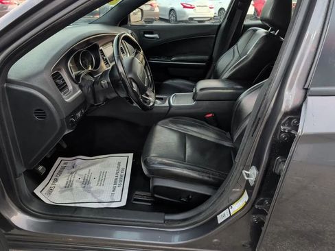 Used 2020 Dodge Charger SXT w/ Leather Interior Group image 22