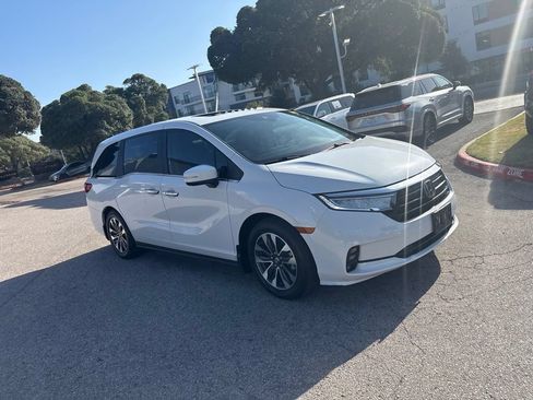 Used 2024 Honda Odyssey EX-L image 7