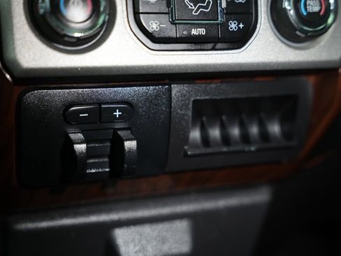 Used 2014 Ford F250 Lariat w/ Lariat Ultimate Package image 28