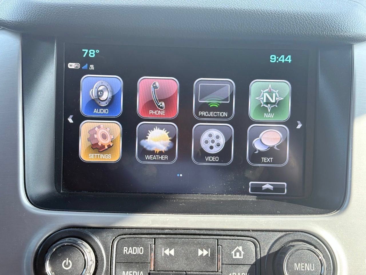 Used 2018 GMC Yukon SLT w/ Open Road Package RWD image 10