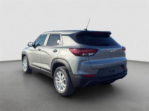 New 2026 Chevrolet TrailBlazer LS image 4