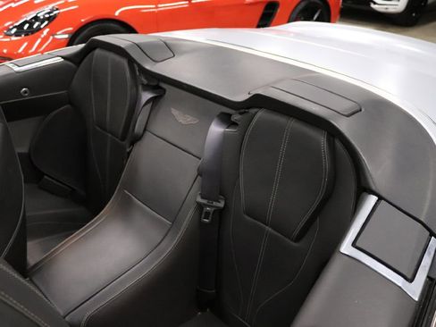 Used 2013 Aston Martin DB9 Volante image 21