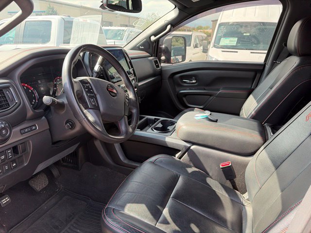 Used 2021 Nissan Titan PRO-4X w/ Pro-4x Convenience Package AWD/4WD image 19