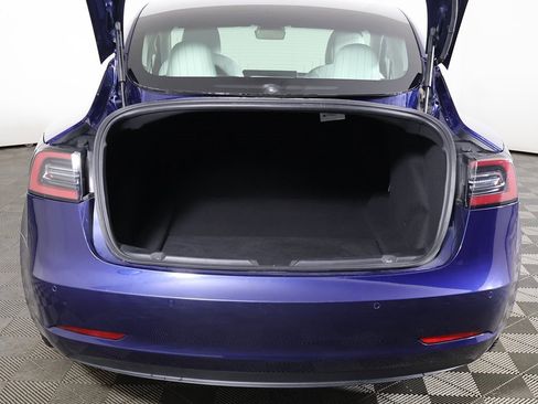 Used 2019 Tesla Model 3 Standard Range Plus image 15