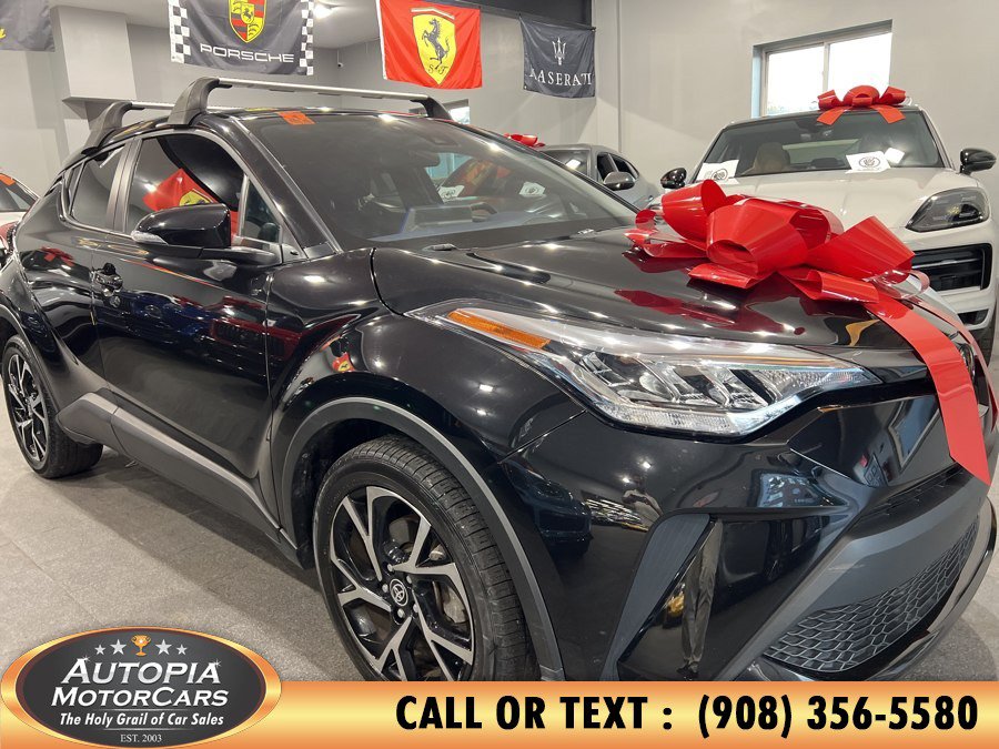 Used 2022 Toyota C-HR XLE FWD image 8