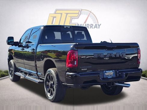 New 2026 RAM 2500 Laramie AWD/4WD image 8