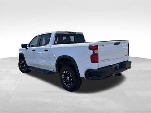 Used 2022 Chevrolet Silverado 1500 ZR2 AWD/4WD image 5