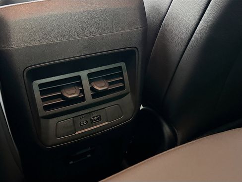 New 2025 GMC Canyon Elevation w/ Convenience Package image 25