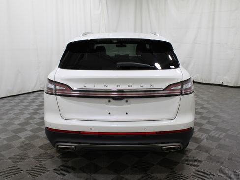 Used 2023 Lincoln Nautilus Reserve w/ Equipment Group 201A image 32