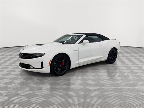 Certified 2023 Chevrolet Camaro LT w/ RS Package image 6