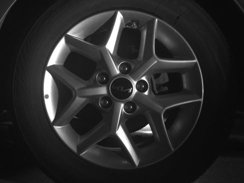 Used 2025 Kia Soul LX w/ LX Technology Package FWD image 14