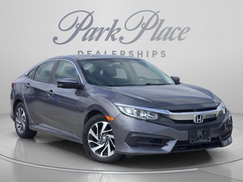 Used 2018 Honda Civic EX image 7