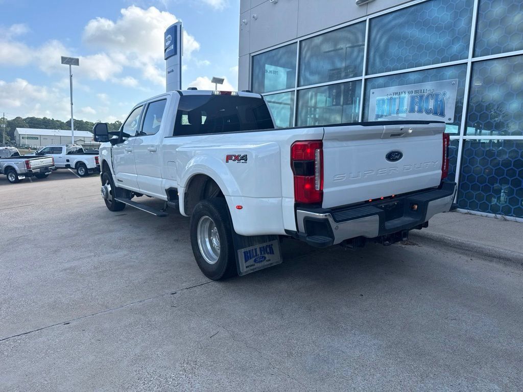 Used 2025 Ford F350 Lariat w/ FX4 Off-Road Package AWD/4WD image 5