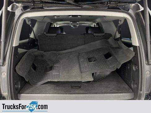 Used 2017 Chevrolet Suburban Premier image 17