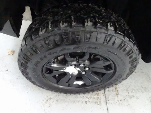 Certified 2022 Chevrolet Colorado ZR2 w/ ZR2 Dusk Special Edition image 23