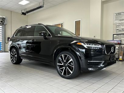 Used 2019 Volvo XC90 T6 Momentum w/ Advanced Package