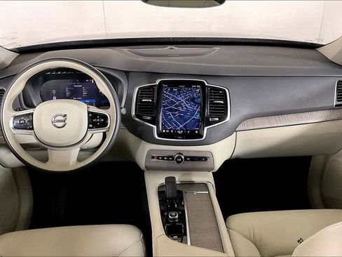 Used 2024 Volvo XC90 T8 Plus w/ Protection Package Premier AWD/4WD image 15