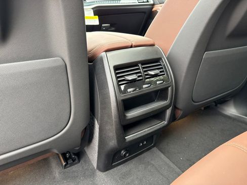 New 2026 BMW X5 xDrive50e image 20