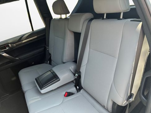 Used 2023 Lexus GX 460 w/ Black Line Special Edition AWD/4WD image 15