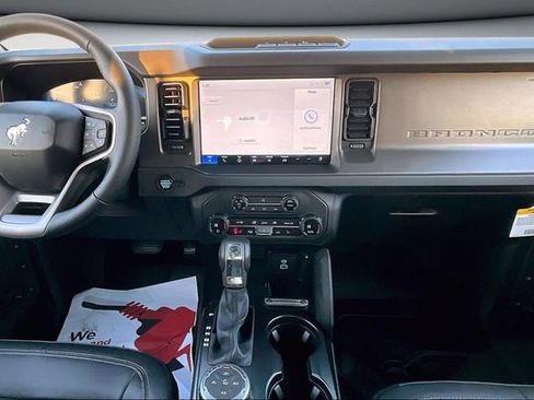 New 2025 Ford Bronco Big Bend w/ Black Diamond Package image 5