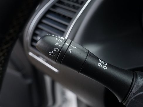 Used 2021 INFINITI QX80 Premium Select w/ All-Season Package image 30