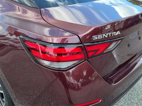 Used 2024 Nissan Sentra SV FWD image 7
