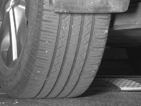 Used 2023 Toyota RAV4 XLE Premium image 14