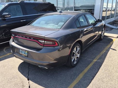 Used 2016 Dodge Charger SXT AWD/4WD image 2