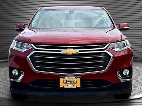 Used 2019 Chevrolet Traverse LT FWD image 2