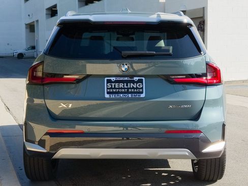 New 2026 BMW X1 xDrive28i w/ Technology Package image 6