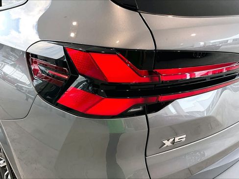 Used 2026 BMW X5 M60i w/ Executive Package AWD/4WD image 27