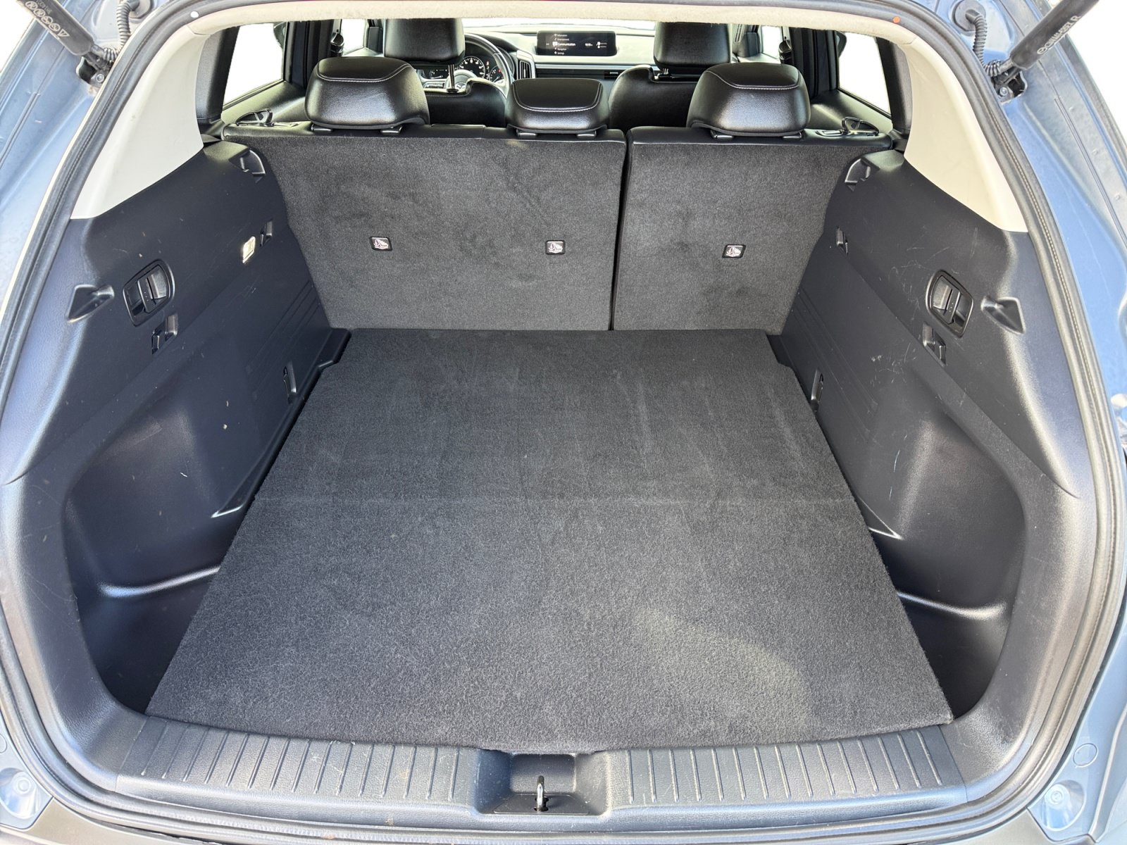 Used 2024 MAZDA CX-50 AWD 2.5 S w/ Cargo Package image 17