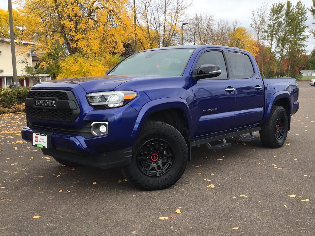 Used 2022 Toyota Tacoma Limited w/ Black Out Package (TMS) AWD/4WD image 1